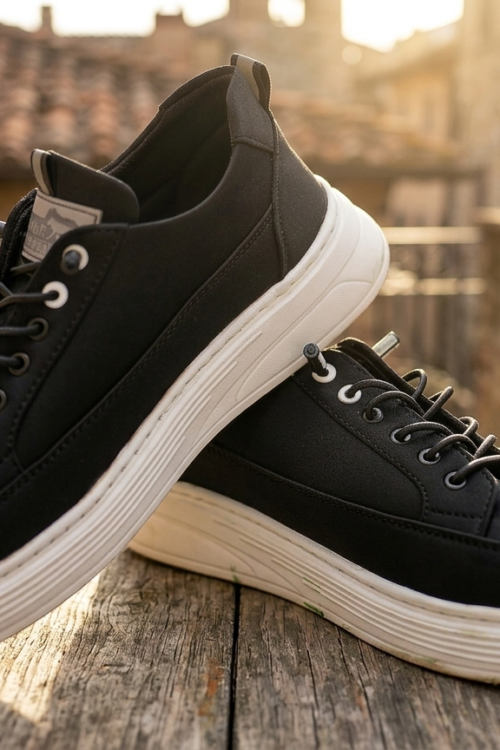 Black Slip-on cloth shoes